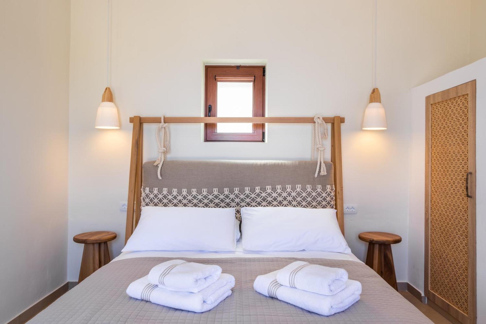 Mertelia Luxury Villas Kyra Panagia エクステリア 写真